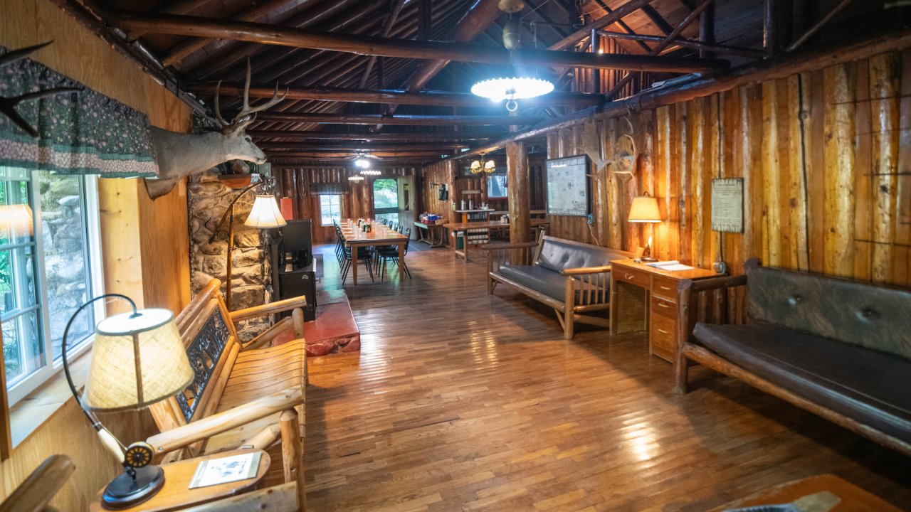 Inside the communal living room area at Black Bar Lodge in Oregon