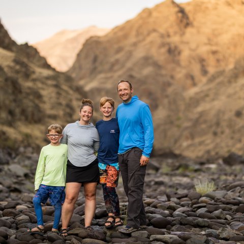 family on salmon river in idaho