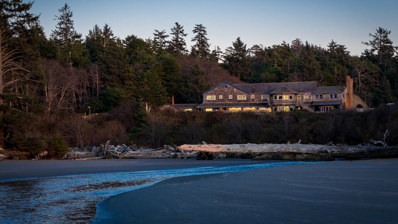 Kalaloch Lodge along a beach at sundown in Olympic National Park
