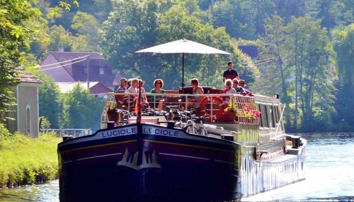 Luxury Hotel Barge Luciole in France