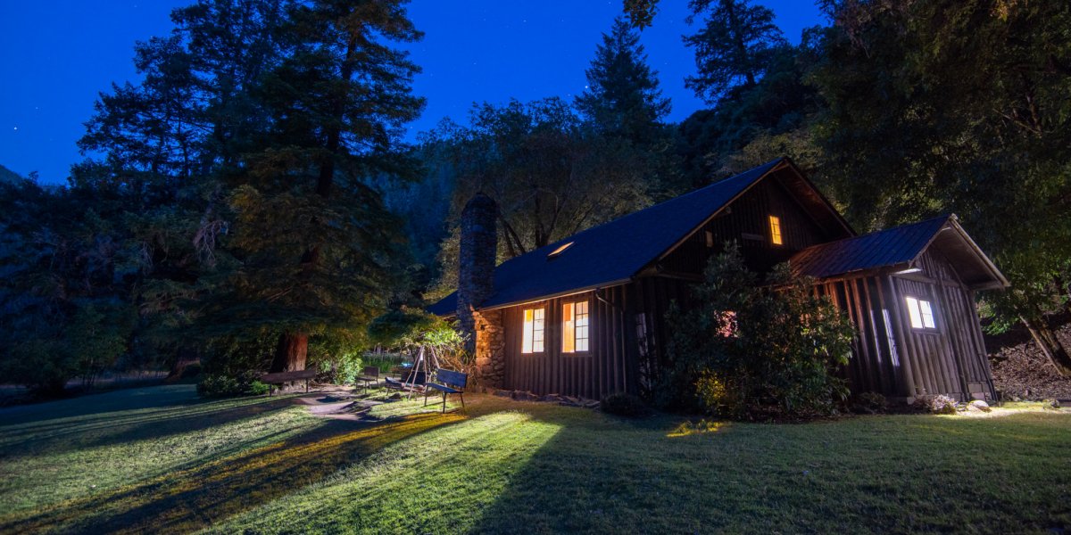 ROW Adventures Rogue river Cabin