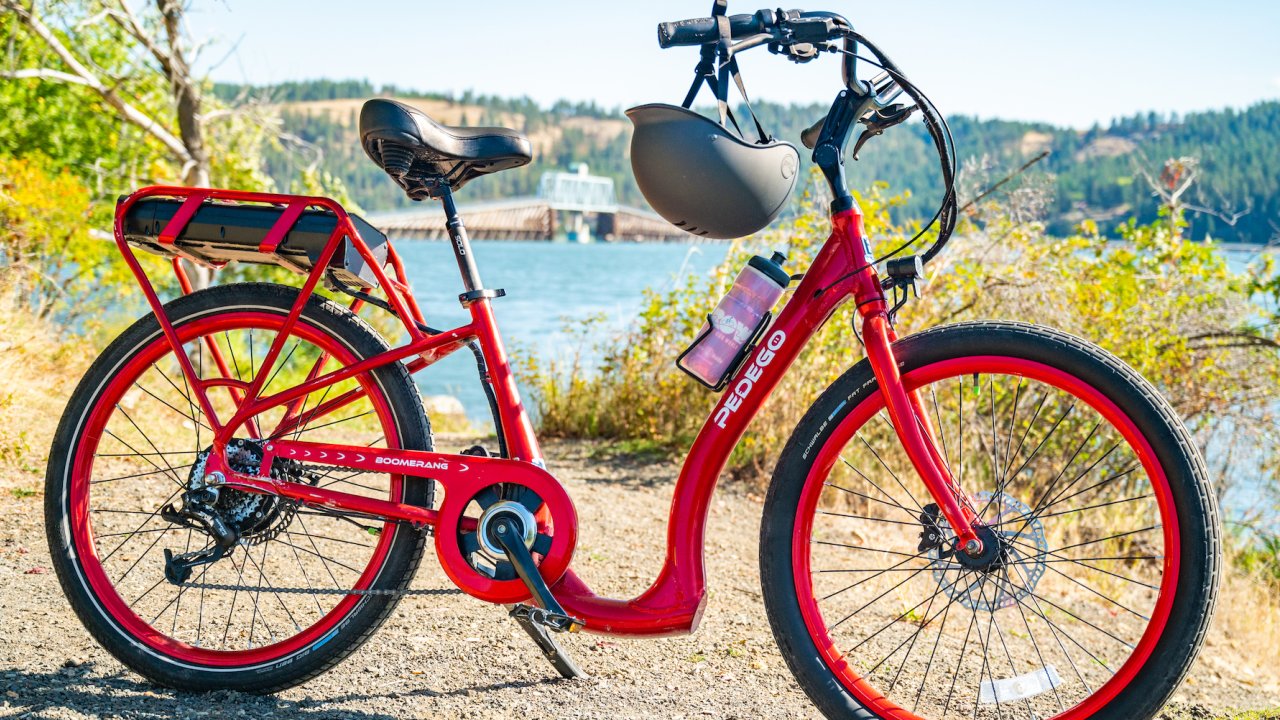 Red Pedego E-bike in Idaho with ROW waterbottle